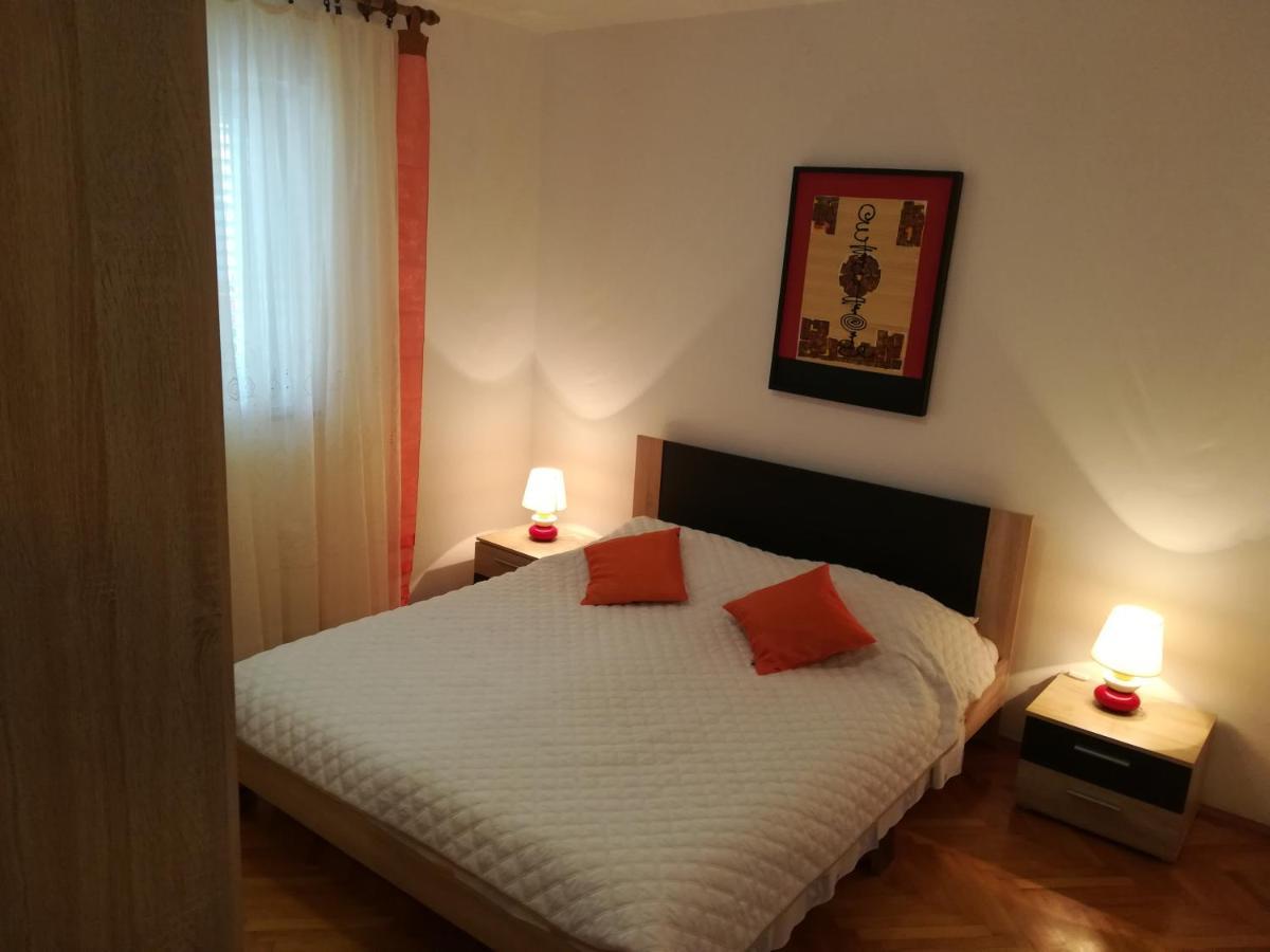 Guesthouse Villa Marija Cres Exterior photo