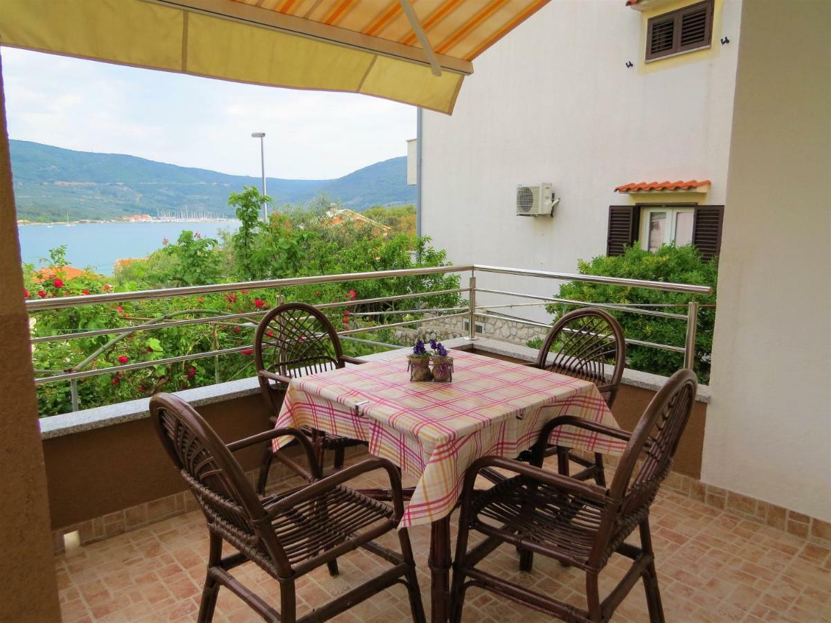 Guesthouse Villa Marija Cres Exterior photo